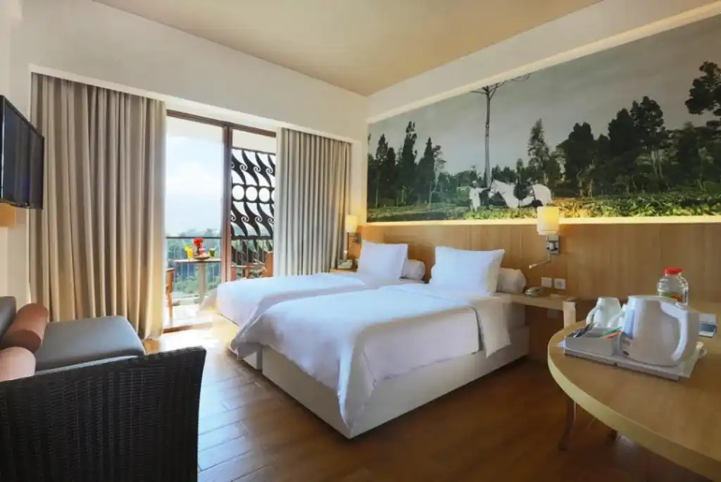 Pesona Alam Resort & Spa (2)