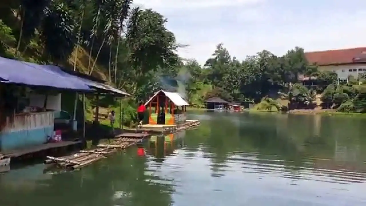 بحيرة الليدو (2)