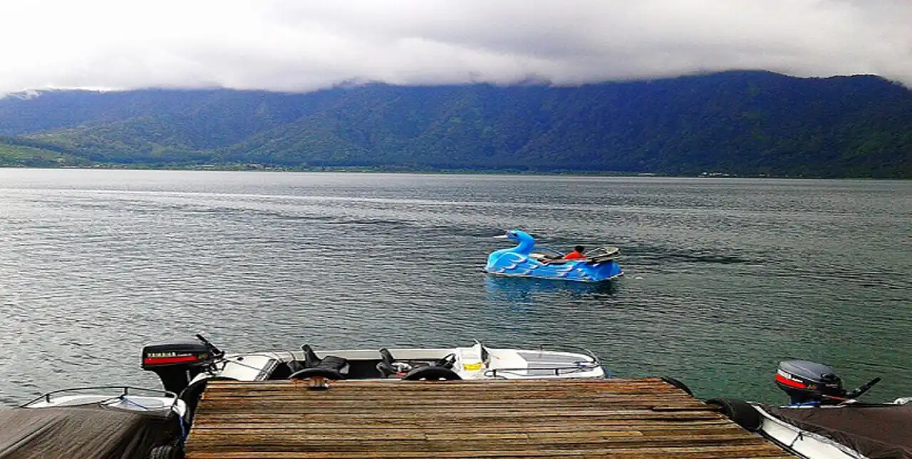 بحيرة بيراتان